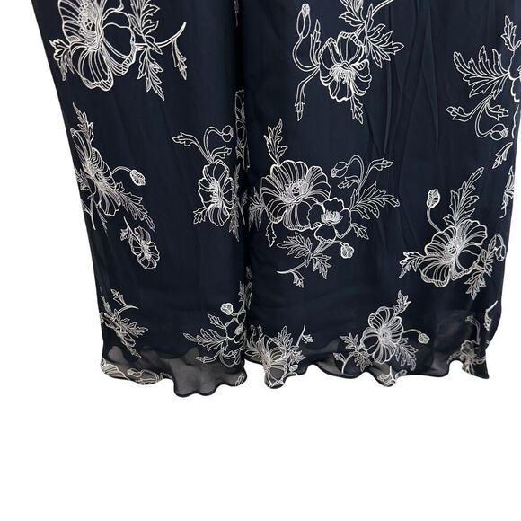 Jones Wear Black Cocktail Gown - Picture 6 of 6